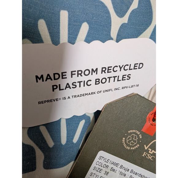 Howler Bros Monoloha Hawaiian Shirt & Shorts Set Mens L Bone White Button Up NWT - Picture 3 of 3